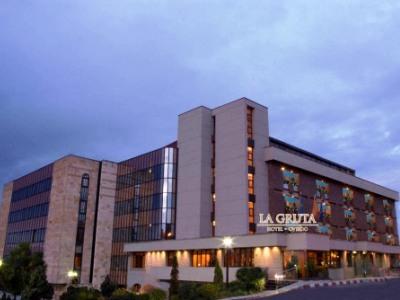 Residencia Universitaria Micampus Oviedo La Gruta Eksteriør billede